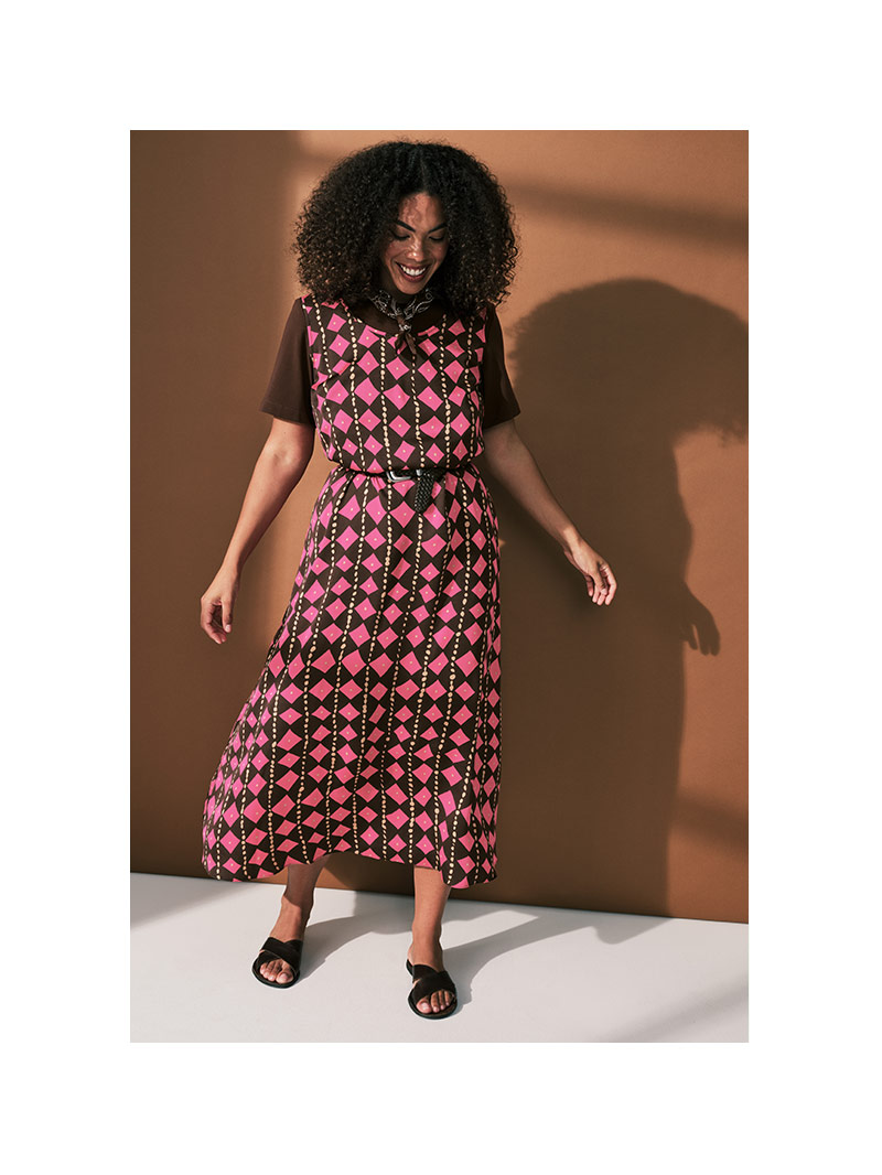 PERSONA TEXT MEDIA TEXT B DESKTOP 800x1066 2 Marina Rinaldi